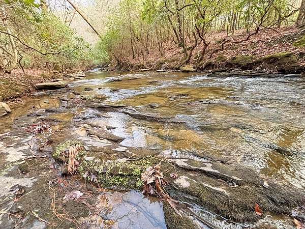 5.28 Acres of Land for Sale in Talking Rock, Georgia