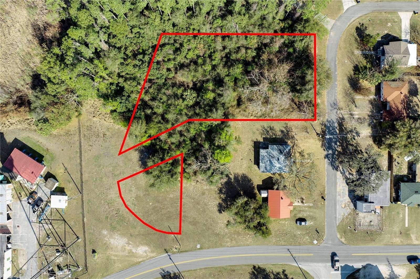 0.92 Acres of Residential Land for Sale in Howey-in-the-Hills, Florida