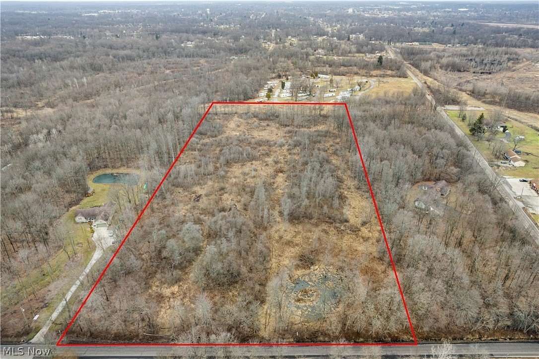 12.1 Acres of Land for Sale in Warren, Ohio