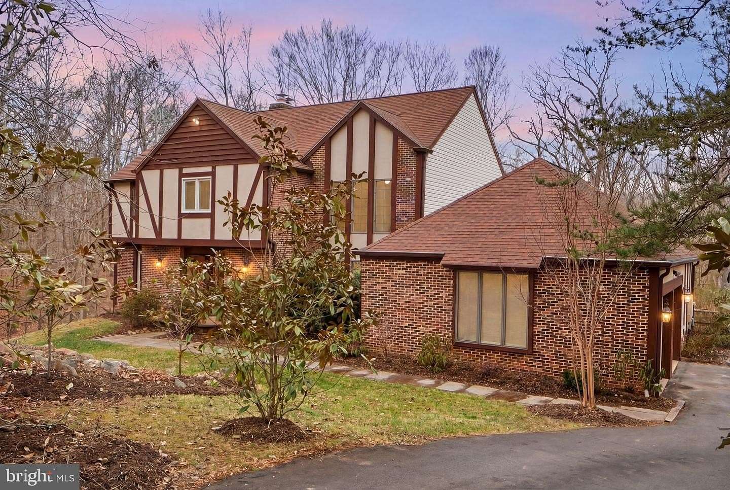 5 Acres of Land with Home for Sale in Fairfax Station, Virginia