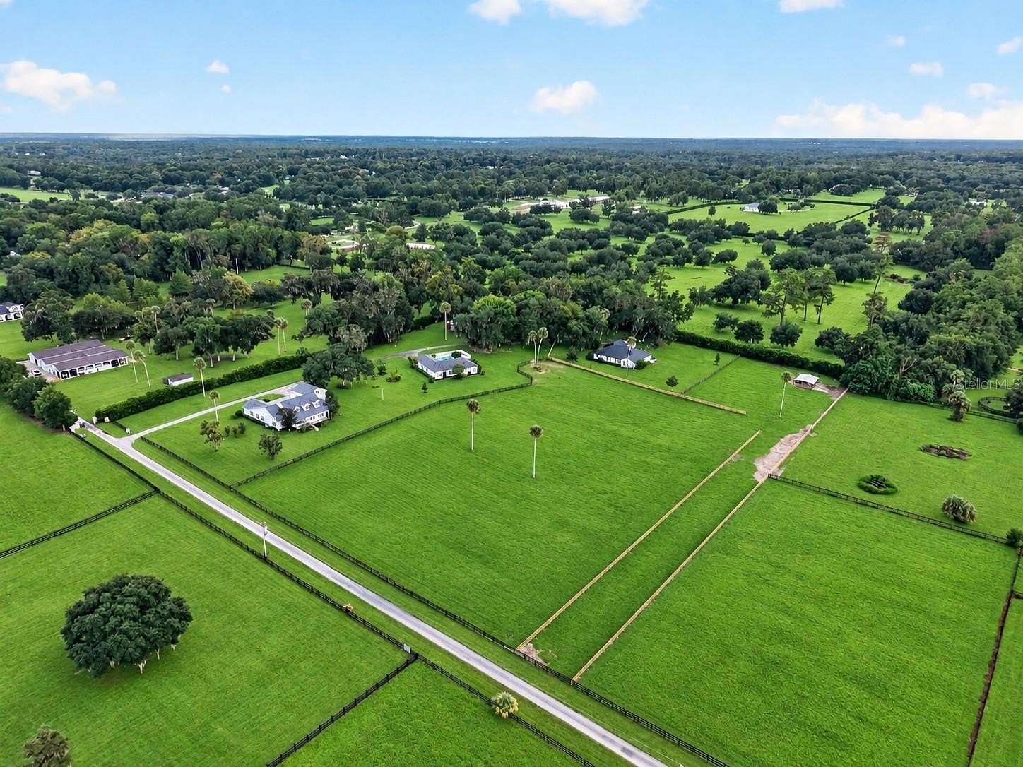7.5 Acres of Land with Home for Sale in Ocala, Florida