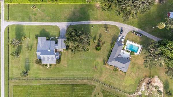 7.5 Acres of Land with Home for Sale in Ocala, Florida
