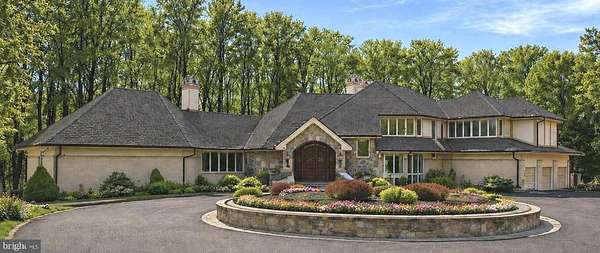 2 Acres of Land with Home for Sale in Potomac, Maryland