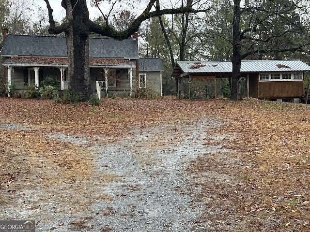 5.68 Acres of Land with Home for Sale in Rockmart, Georgia