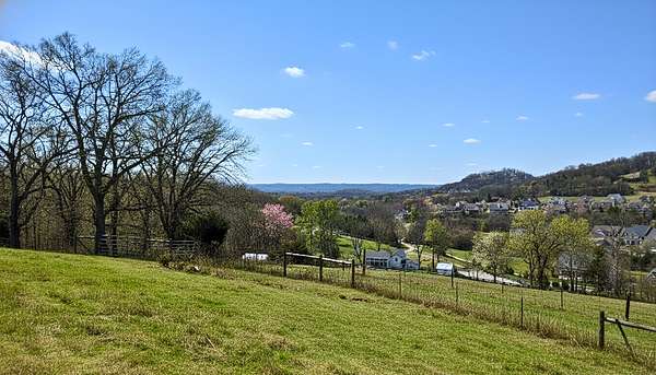15.3 Acres of Land for Sale in Franklin, Tennessee