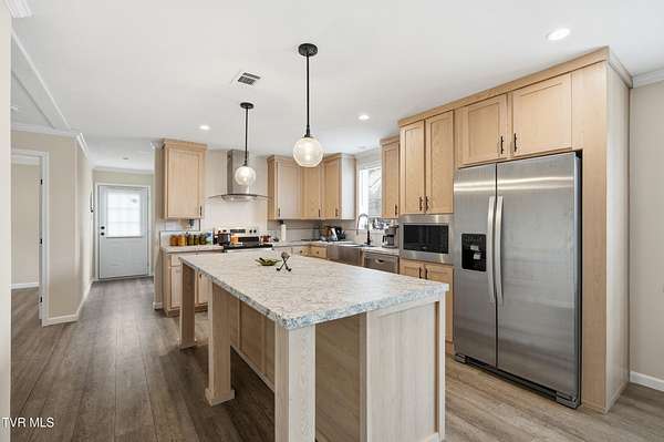 6 Acres of Land with Home for Sale in Castlewood, Virginia