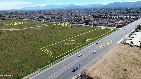 2.4 Acres of Land for Sale in Palmdale, California