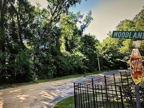 0.54 Acres of Residential Land for Sale in Quincy, Florida