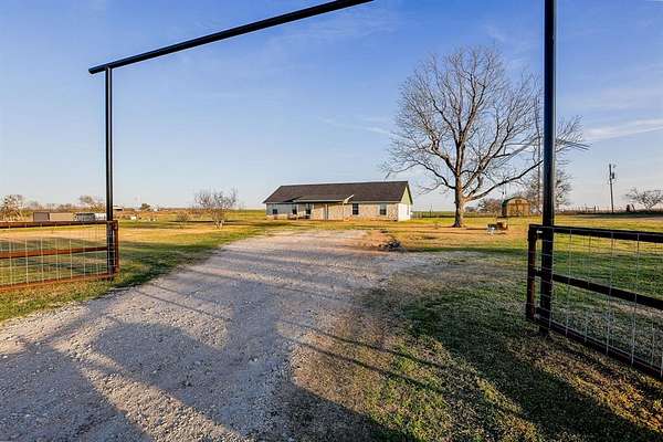 2.23 Acres of Land with Home for Sale in Mount Calm, Texas