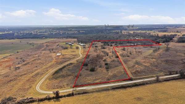 10 Acres of Recreational & Residential Land for Sale in Granbury, Texas