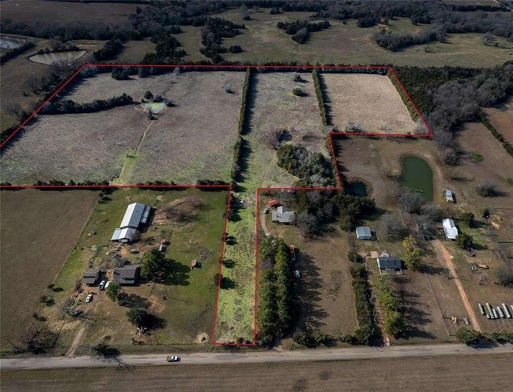 25.5 Acres of Agricultural & Residential Land for Sale in Sumner, Texas