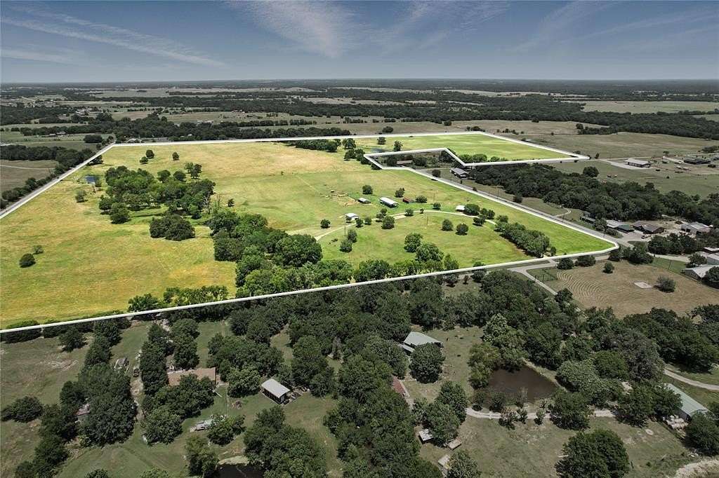 10.2 Acres of Land for Sale in Point, Texas
