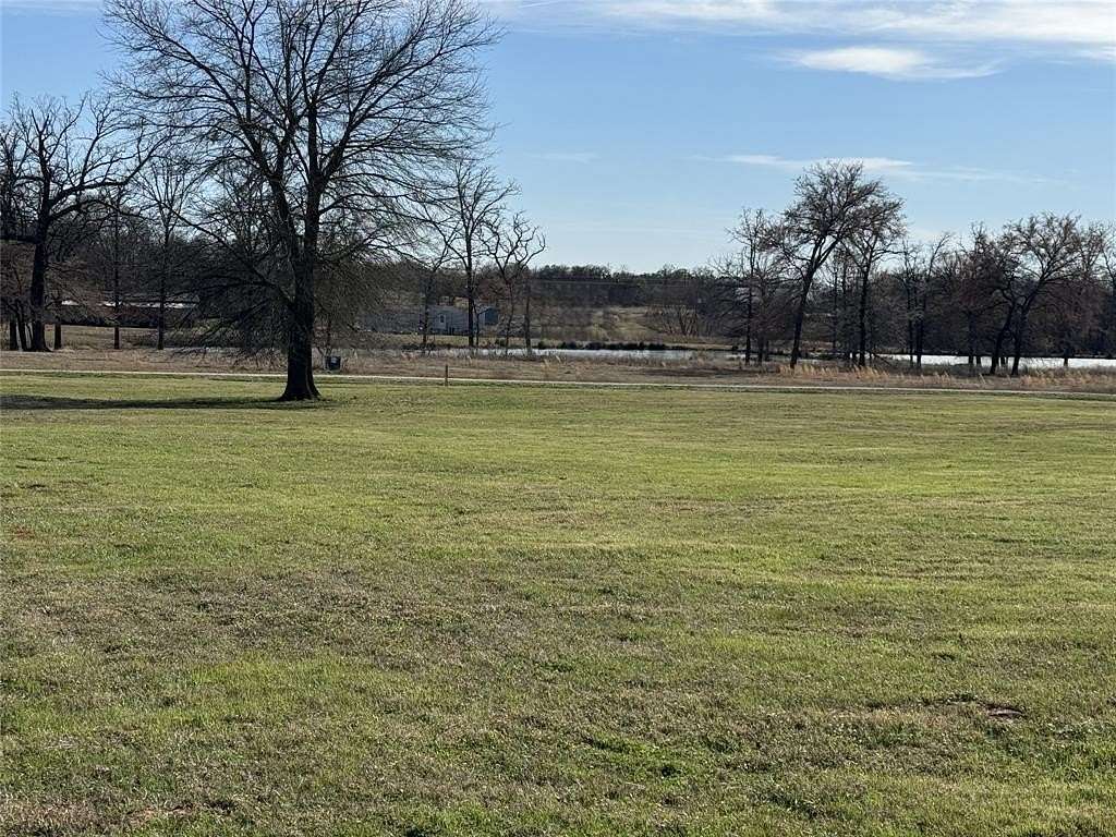 2 Acres of Residential Land for Sale in Yantis, Texas