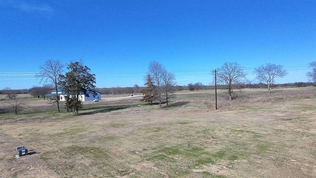 2 Acres of Residential Land for Sale in Yantis, Texas