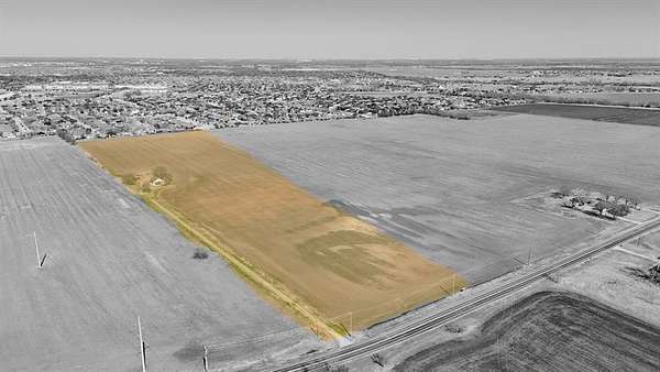 25.3 Acres of Land for Sale in Waxahachie, Texas