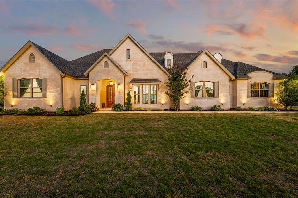 3.5 Acres of Land with Home for Sale in Bridgeport, Texas