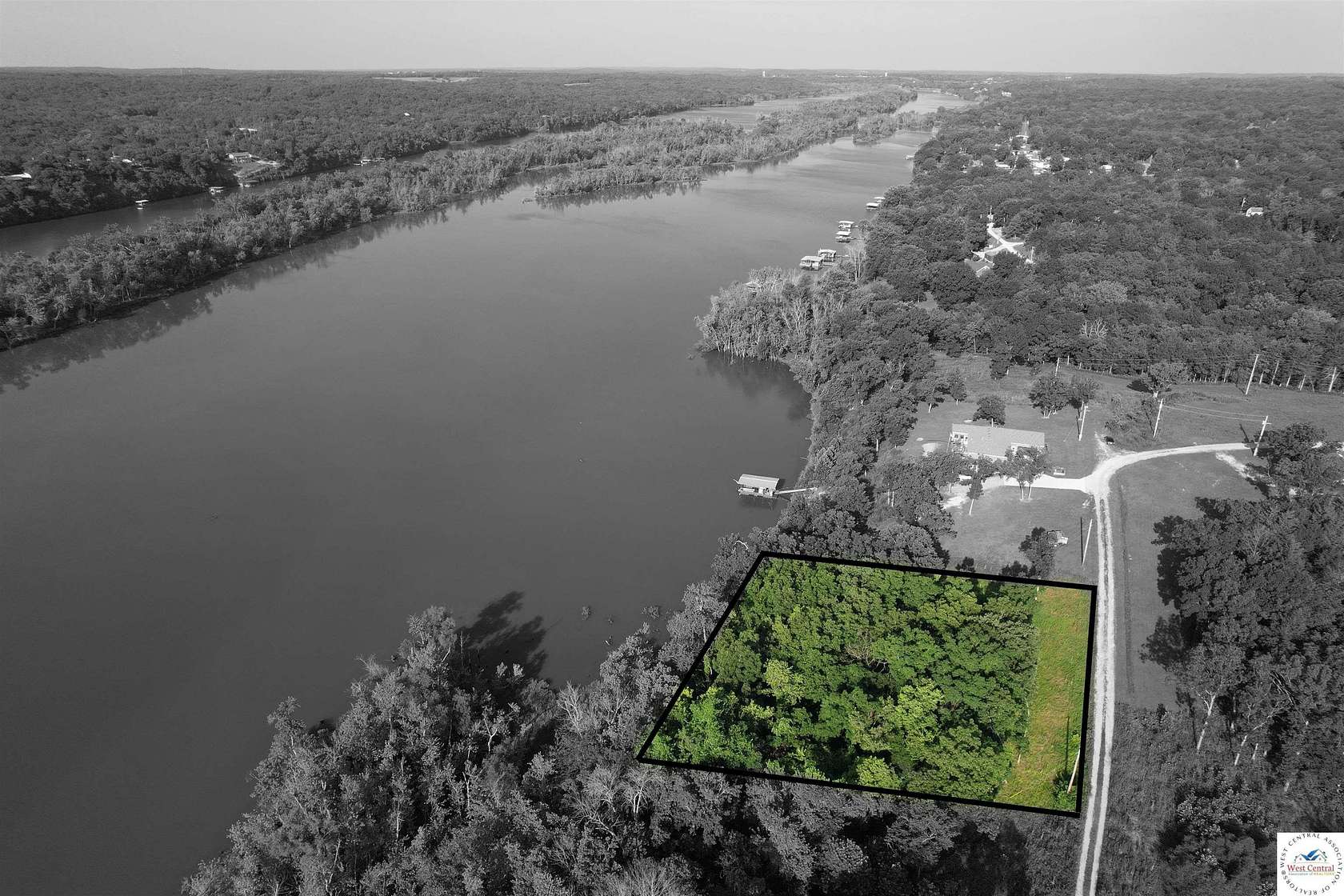 1 Acre of Residential Land for Sale in Warsaw, Missouri