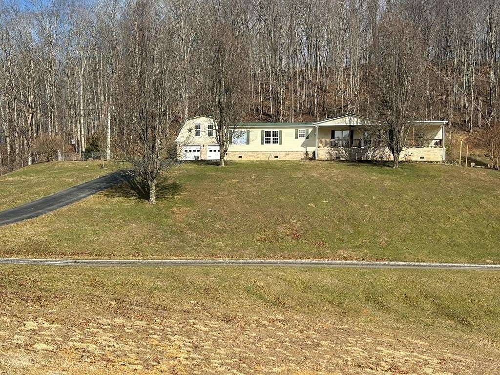 13.6 Acres of Recreational Land with Home for Sale in Pounding Mill, Virginia