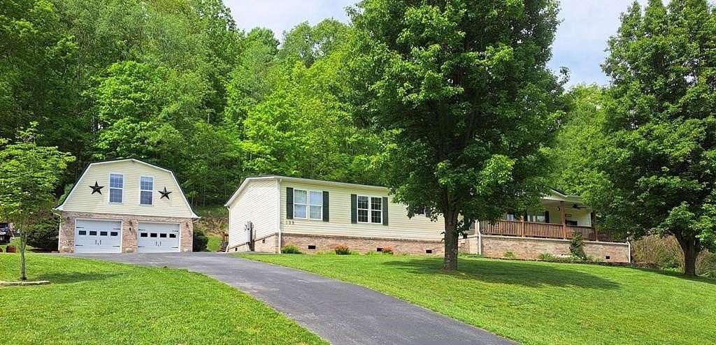 13.6 Acres of Recreational Land with Home for Sale in Pounding Mill, Virginia