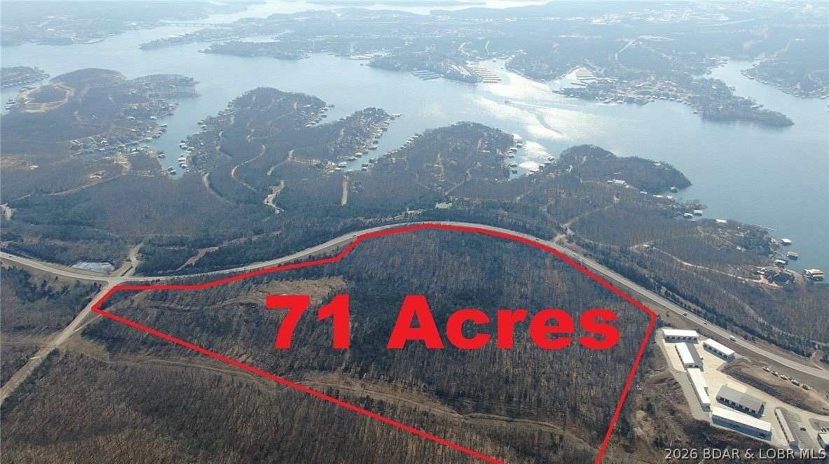 70.9 Acres of Mixed-Use Land for Sale in Sunrise Beach, Missouri