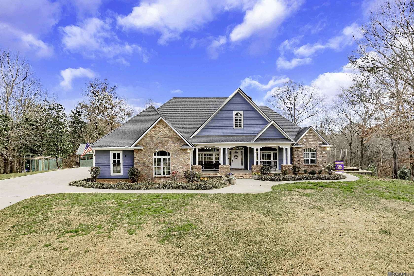 19.5 Acres of Recreational Land with Home for Sale in St. Francisville, Louisiana