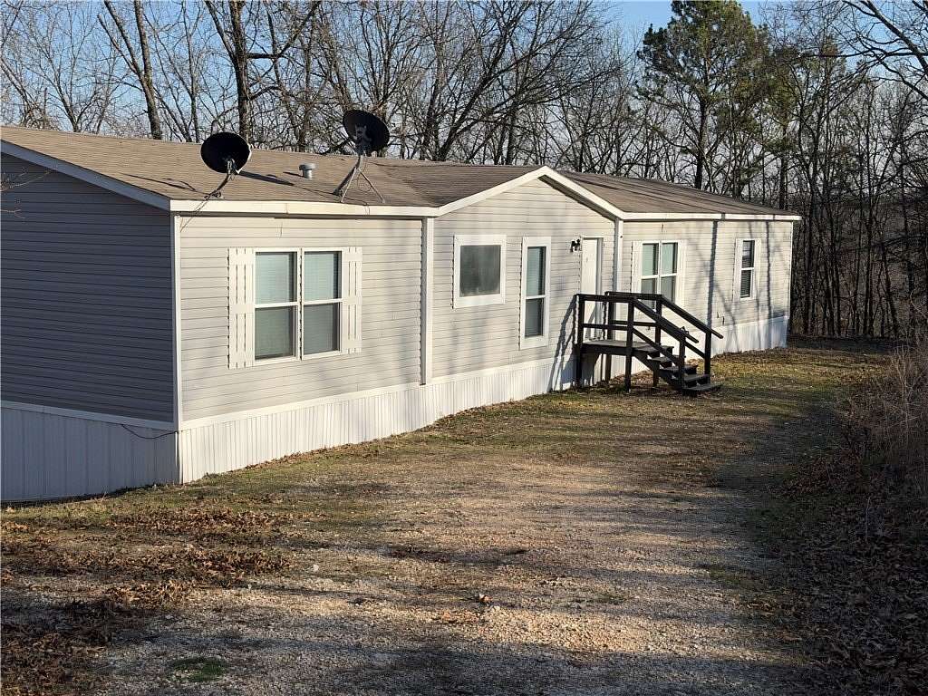 3.45 Acres of Land with Home for Sale in Eureka Springs, Arkansas