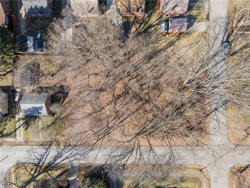 0.44 Acres of Land for Auction in Canton, Ohio