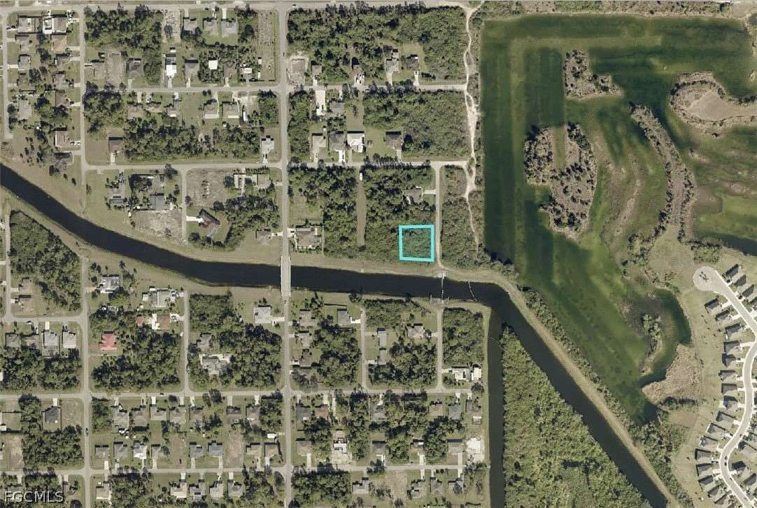 0.45 Acres of Residential Land for Sale in Lehigh Acres, Florida