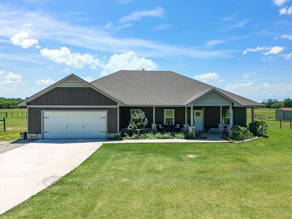 8.5 Acres of Land with Home for Sale in Weatherford, Texas