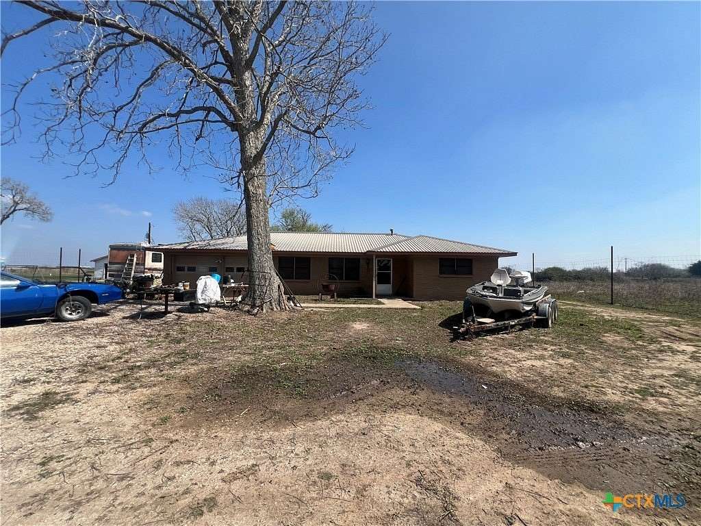 8 Acres of Land with Home for Sale in La Ward, Texas