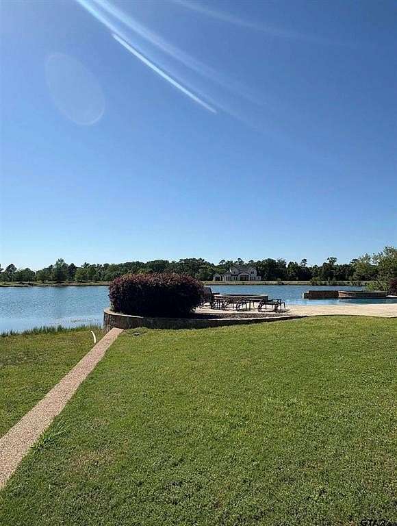 1.14 Acres of Residential Land for Sale in Mount Pleasant, Texas