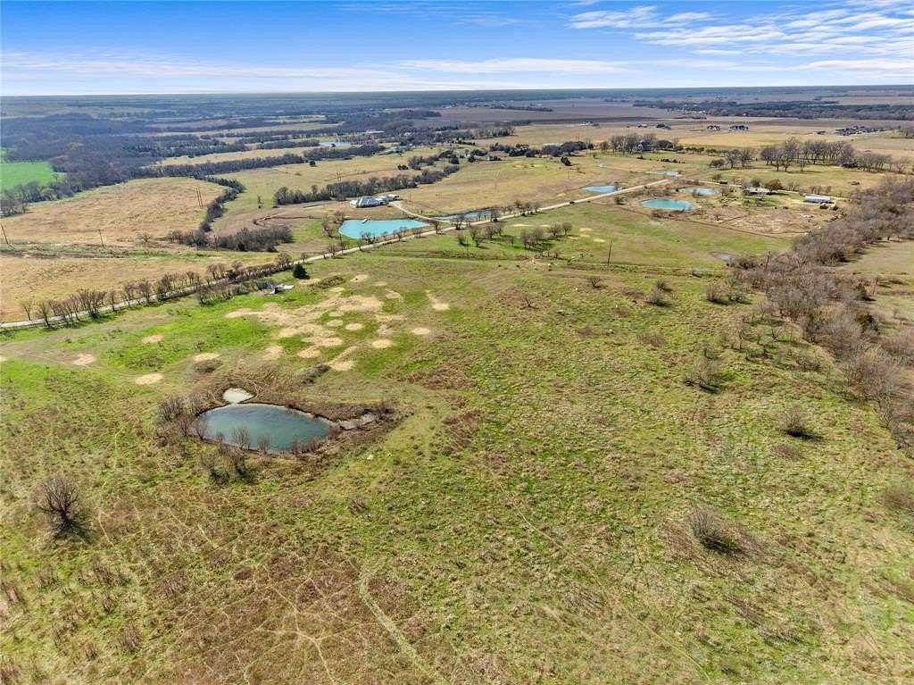 8.37 Acres of Agricultural Land for Sale in Palmer, Texas