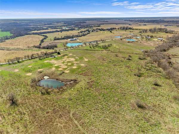 8.37 Acres of Land for Sale in Palmer, Texas