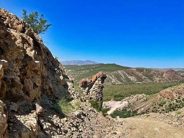 80 Acres of Land for Sale in Valentine, Texas