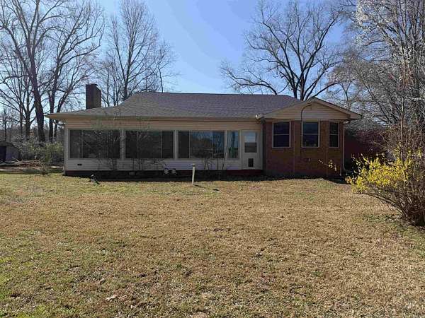 2 Acres of Land with Home for Sale in Hot Springs, Arkansas