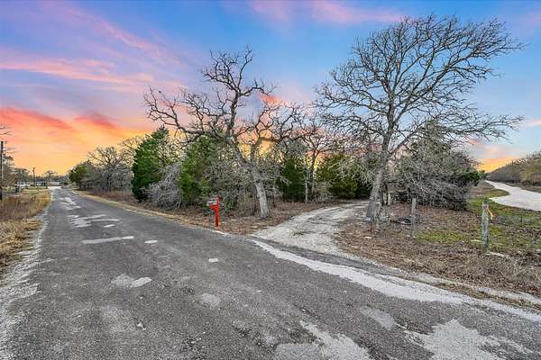 10.4 Acres of Land for Sale in Elgin, Texas