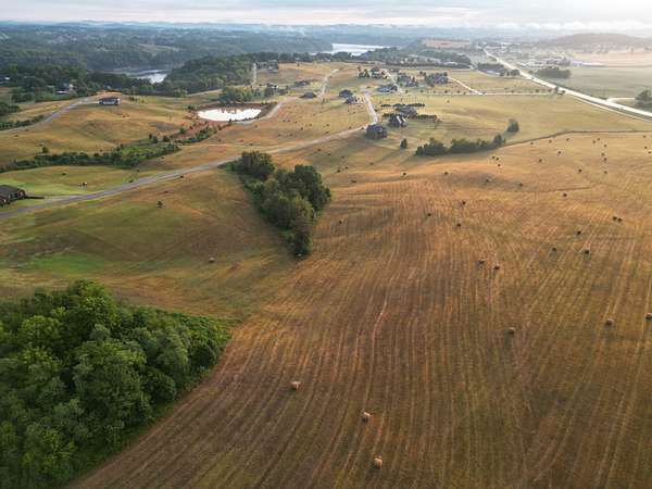 411 Acres of Land for Sale in Monticello, Kentucky