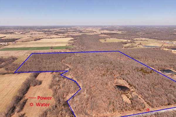 111 Acres of Land for Sale in Lamar, Missouri
