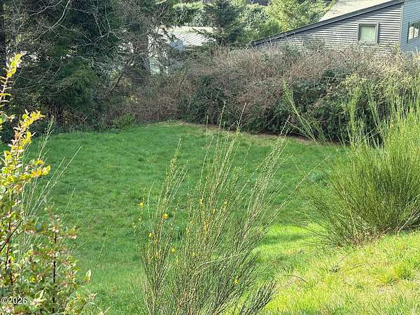 0.18 Acres of Residential Land for Sale in Yachats, Oregon