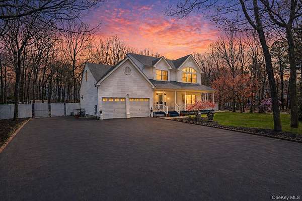 2.2 Acres of Land with Home for Sale in Manorville, New York