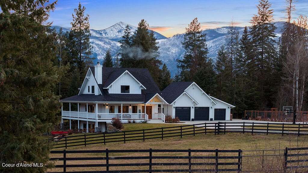 20 Acres of Land with Home for Sale in Bonners Ferry, Idaho