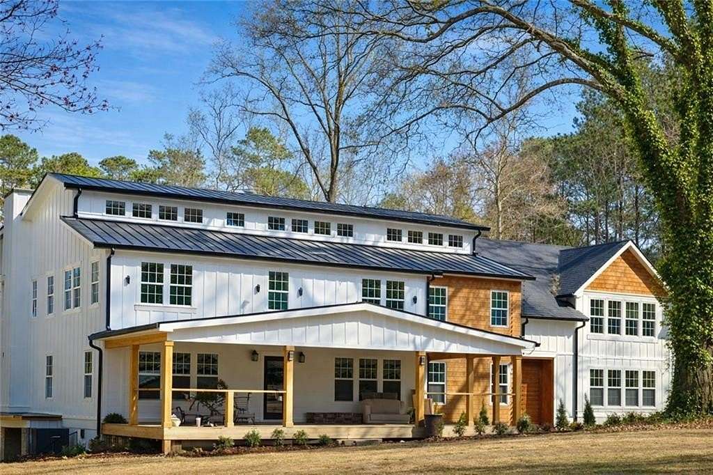 5.3 Acres of Land with Home for Sale in Fayetteville, Georgia