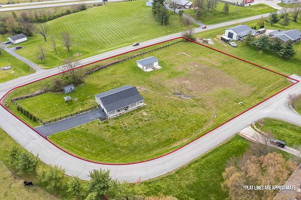 2 Acres of Land with Home for Sale in Lancaster, Kentucky