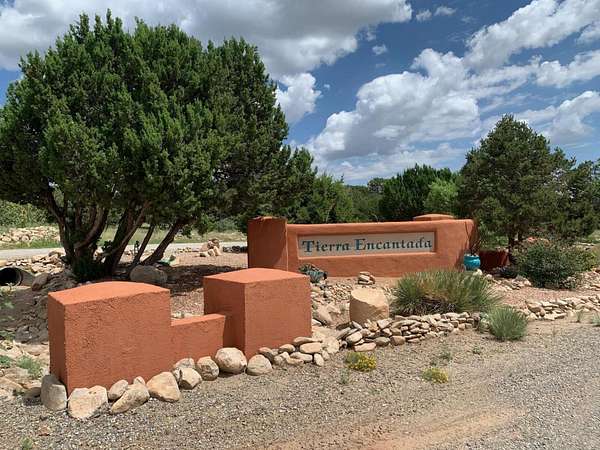 3.77 Acres of Residential Land for Sale in Edgewood, New Mexico