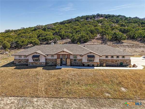 4.88 Acres of Land with Home for Sale in Copperas Cove, Texas