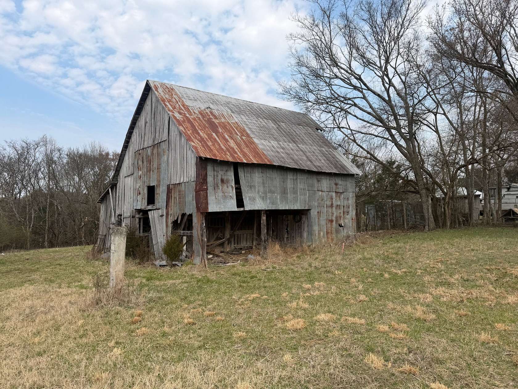 15.4 Acres of Recreational & Residential Land for Sale in Castalian Springs, Tennessee