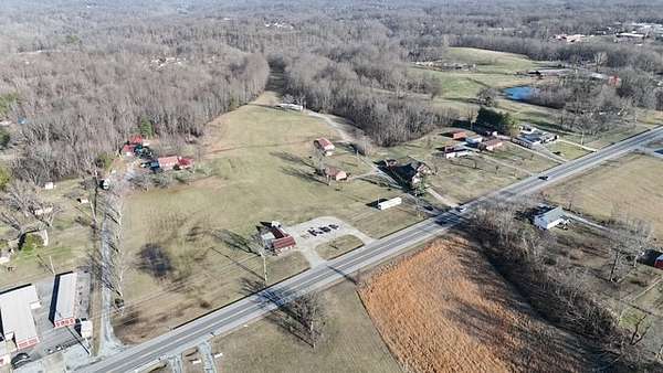 28 Acres of Improved Mixed-Use Land for Sale in Goodlettsville, Tennessee