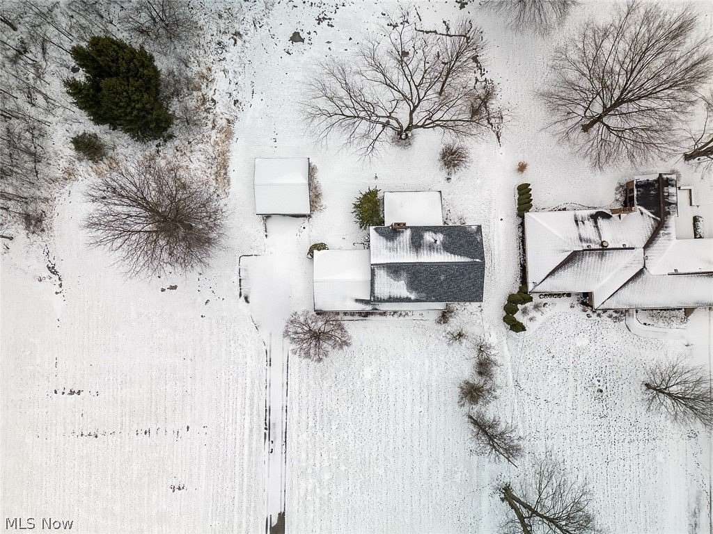 2.19 Acres of Land with Home for Sale in Vienna, Ohio