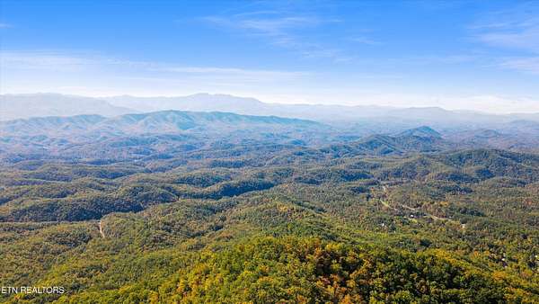 60 Acres of Land for Sale in Sevierville, Tennessee