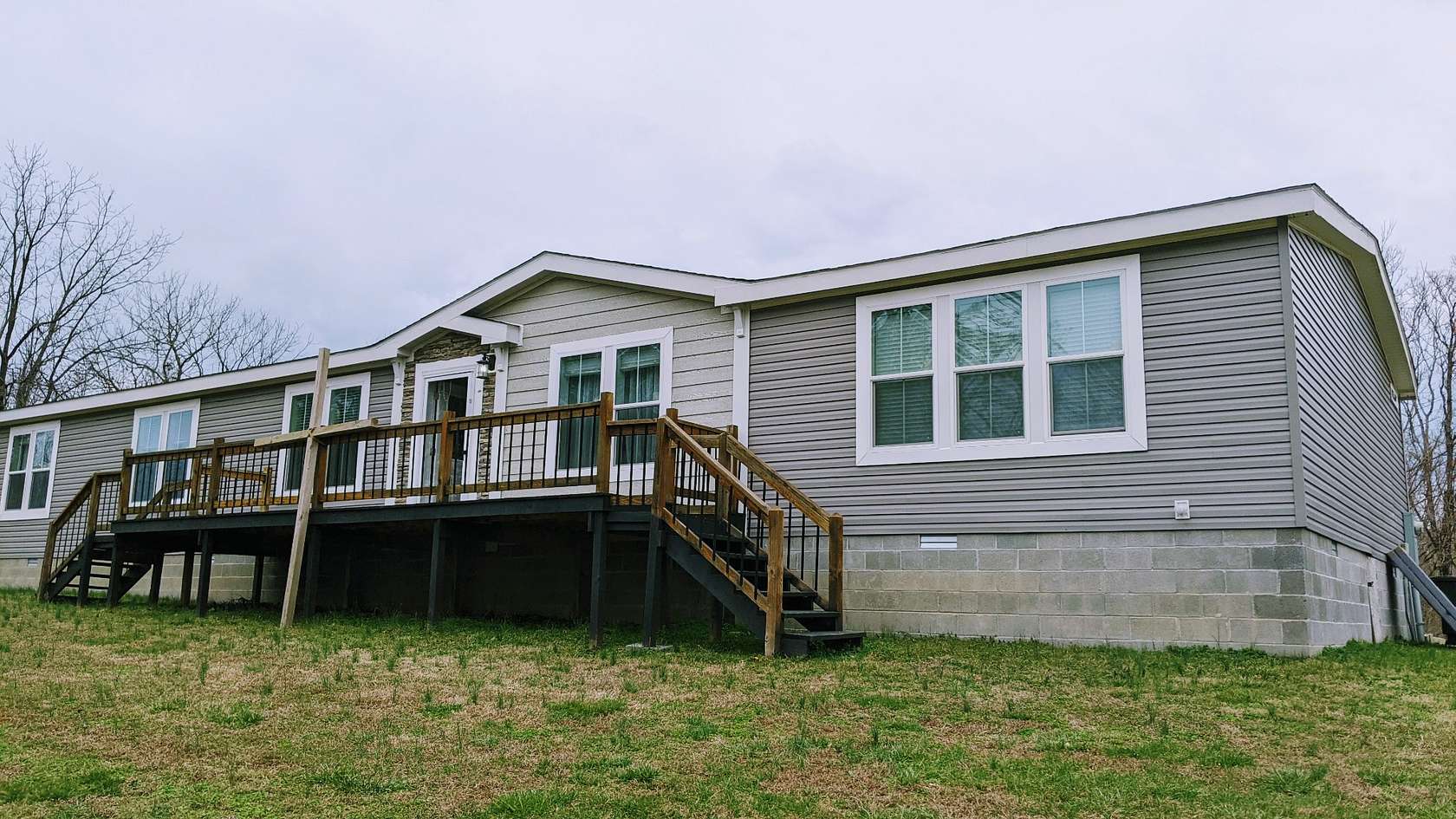 3.54 Acres of Land with Home for Sale in Chestnut Mound, Tennessee